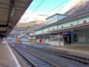 FERROVIEFEDERALISVIZZEREBZUAIROLO.jpg